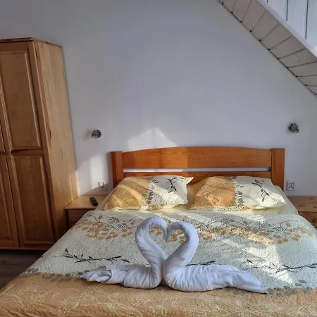 Pod Zaglami Pobierowo