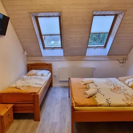 Pod Zaglami Homestay