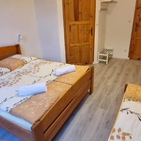 Pod Zaglami Pobierowo